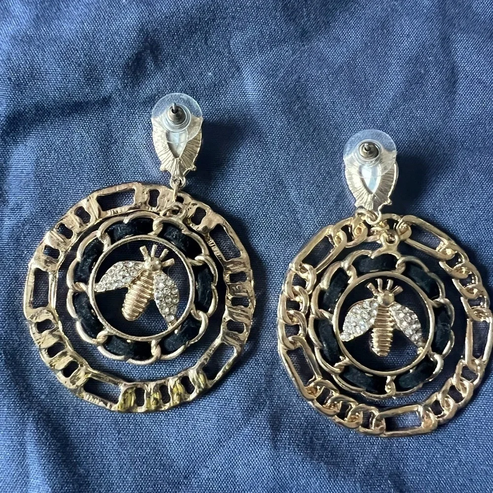 Gold Bee Motif Earrings